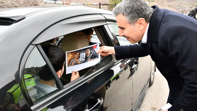 Vali Cevdet Atay: "Bayram Sevinci Acıya Dönüşmesin"