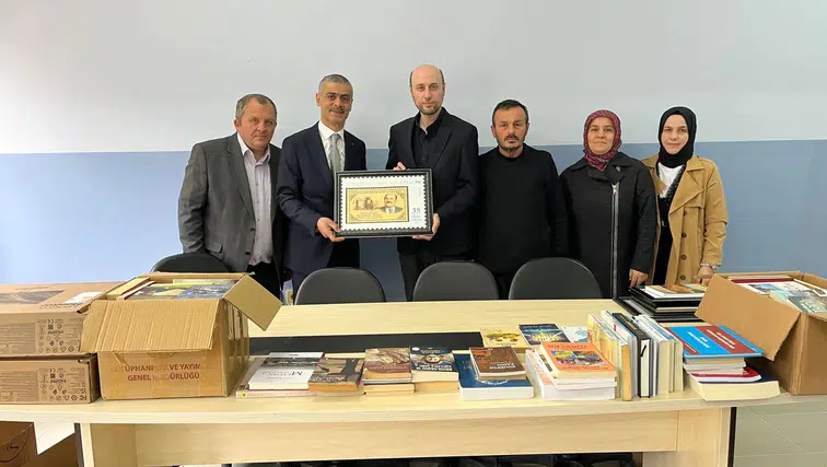 Torul MYO Kütüphanesine Adnan Güngör Üçüncüoğlu ismi verildi