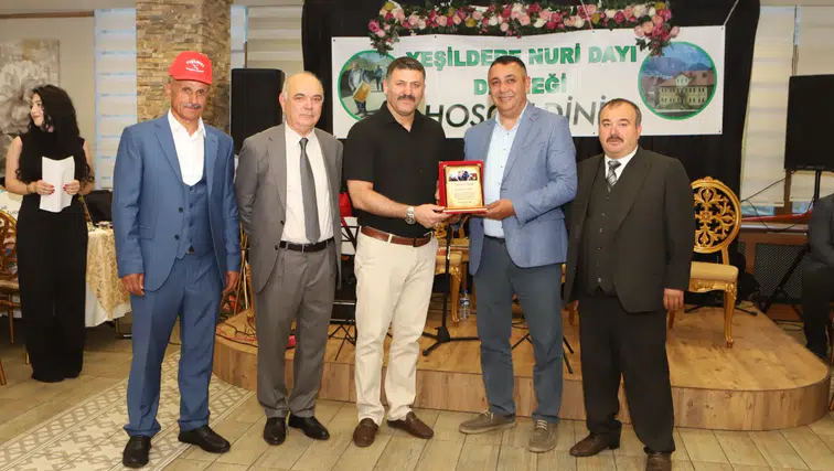 Gümüşhane'de Yeşildere Nuri Dayı Şenliği Kültür ve Dayanışma Gecesi Düzenlendi