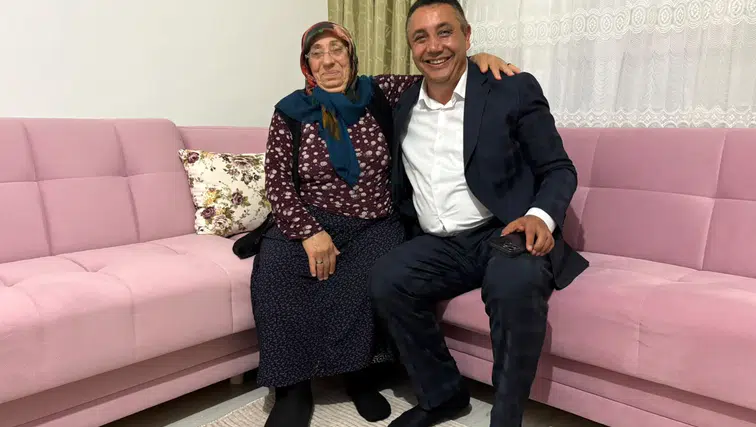 Yıllar önce iğnesini yapıyordu... Başkan olunca da unutmadı