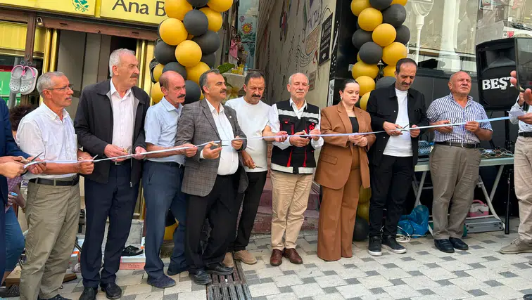 Fizyoterapist Şevval Çetiner Sağlık Kliniği törenle hizmete açıldı
