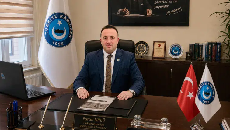 Memur ve Emekli Maaşları Enflasyona Yenildi: Türkiye Kamu-Sen'den Ek Zam Çağrısı