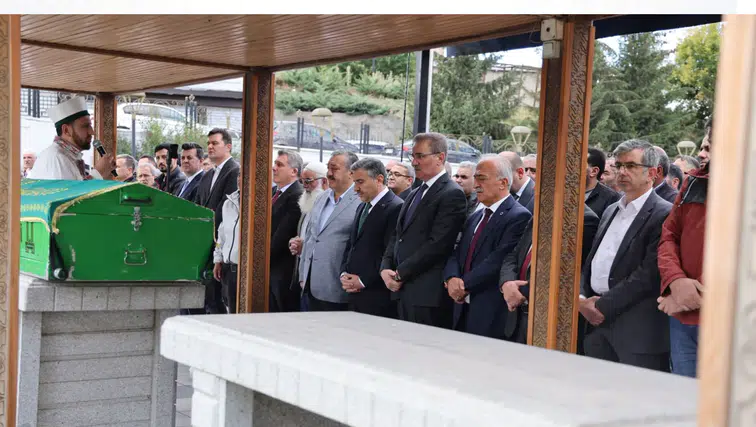 Osman Sarıgün Son Yolculuğuna Uğurlandı
