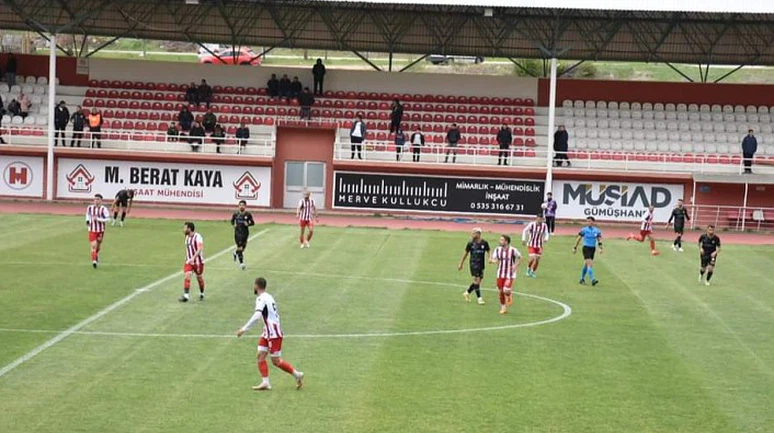 Gümüş umudunu erteledi: 1-1