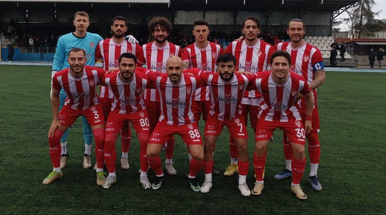 Gümüş deplasmanda güldü: 2-1