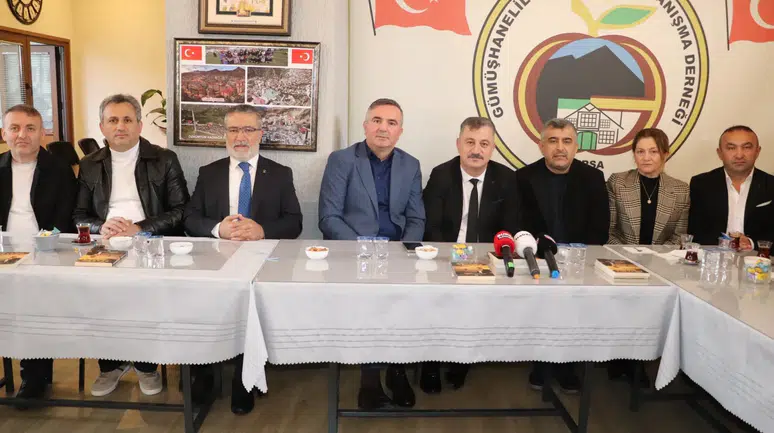 Bursalı Gümüşhaneliler bayramlaştı