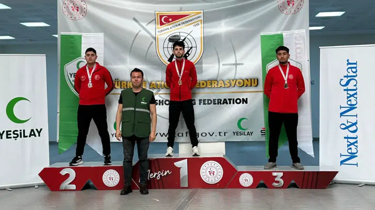 Gümüşhaneli Milli Sporcu Abdussamed Abış’tan Tarihi Başarı: Türkiye Rekoru Geldi