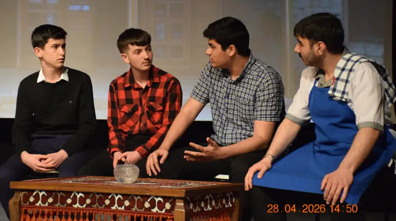 Gümüşhaneli Gençler LGS Öncesi Tiyatroyla Moral Depoladı