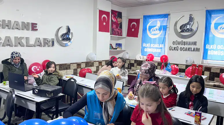 Ülkü Ocakları Gümüşhane İl Başkanlığı’ndan Kapsamlı 23 Nisan Kutlaması