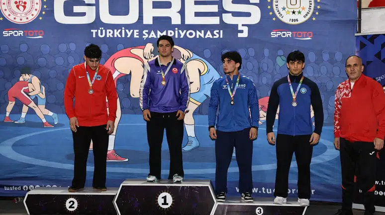 Mindere Çıktılar, Madalyaları Topladılar: Gümüşhane Üniversitesinden Dünya Şampiyonası’na Dev Adım!