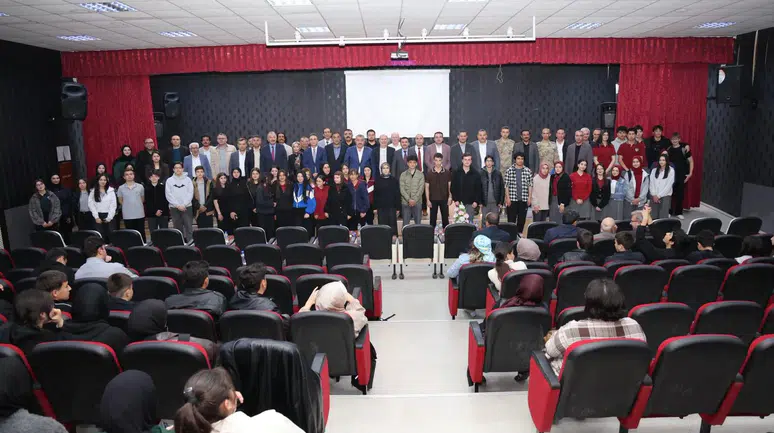 Kelkit’te Kültürel Miras Rüzgarı: "Gönülden Süzülen Ezgiler" Programı Büyük İlgi Gördü