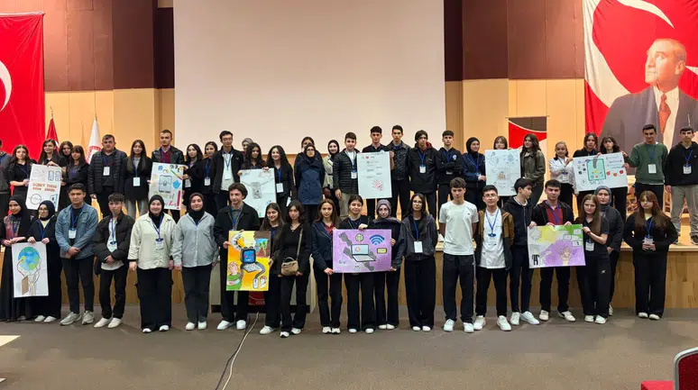 Gümüşhane'de Çevrim İçi Ortamlarda Etik ve Güvenlik Atölyesi Düzenlendi