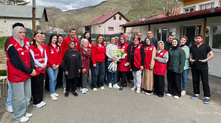 Türk Kızılay Gümüşhane Şubesi’nden Özel Bireylere Anlamlı Ziyaret