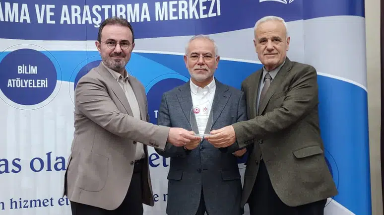Gümüşhane’den Dünyaya Uzanan Bir Ses: Büyük Âlimin İrşat Sırları Anlatıldı