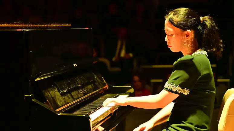 Dünyaca ünlü piyanist Dr. Belinda Chen Gümüşhane’yi büyüledi