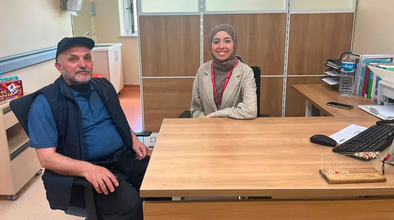 Gümüşhane'de 10 Seansta Yeniden Sesini Kazandı: Yazı Tahtasına Veda Etti