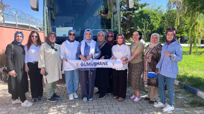 Gümüşhane’den Malazgirt’e Dev Çıkarma: 12 Otobüs ve 500 Teşkilat Mensubu Omuz Omuza Verdi