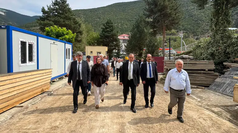 Milletvekili Küçük Torul Devlet Hastanesi Ek Bina İnşaatını Yerinde İnceledi
