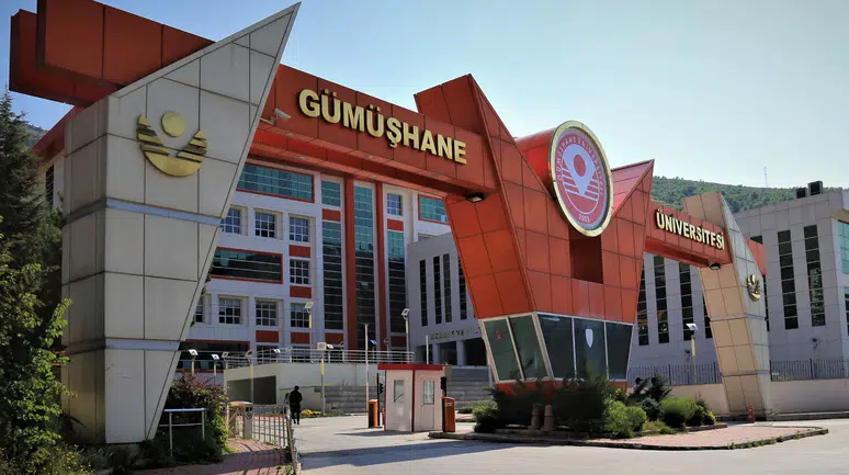Gümüşhane Üniversitesi yaşıtları arasında 2 Milyar TL barajını aşan ilk üniversite oldu