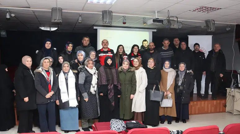 Kelkit, Köse ve Şiran’da okul kantin ve yemekhane personeline hijyen eğitimi