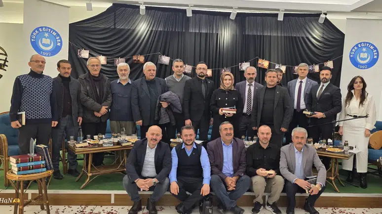 Gümüşhane’de mısralar geçidi: Türk Eğitim-Sen’den Harşit Kelkit Vadi Şiir Akşamları programı