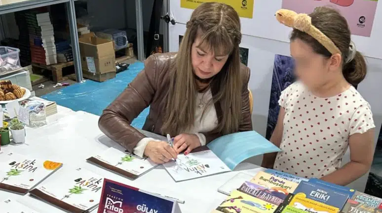 Gümüşhaneli Yazar Gülay Çelikel Çubukçu Tudem Edebiyat Ödülleri’nde Türkiye Birincisi Oldu