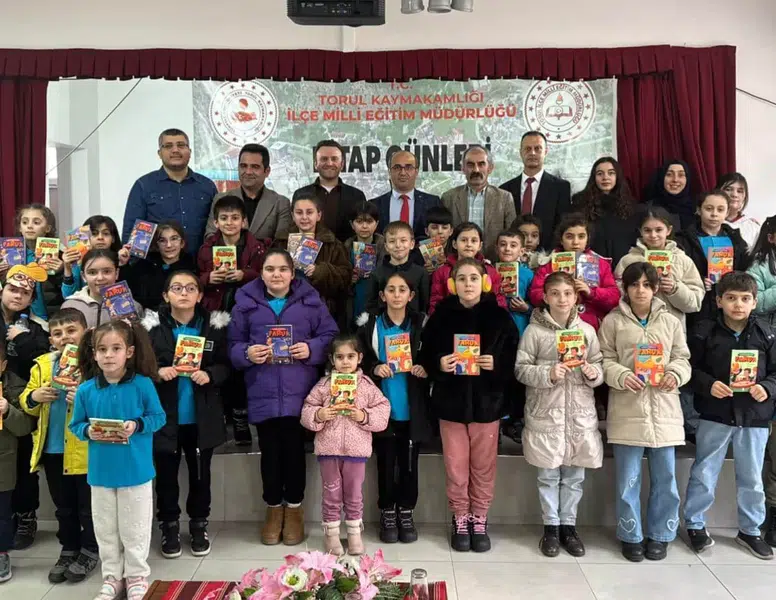 ‘Yeni Nesil Öğretmen’ Torullu miniklerin kalbine dokundu