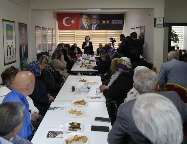 İYİ Parti Genel Başkan Yardımcısı Ofluoğlu Gümüşhane’de partililerle buluştu