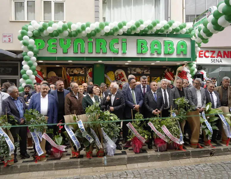 Peynirci Baba'nın 182. Mağazası Gümüşhane'de Hizmete Açıldı