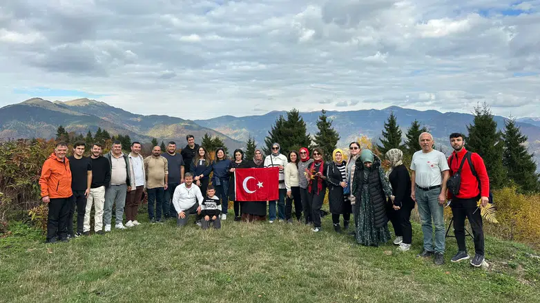 Örümcek Ormanları'nda Cumhuriyet ruhu adım adım yaşatıldı