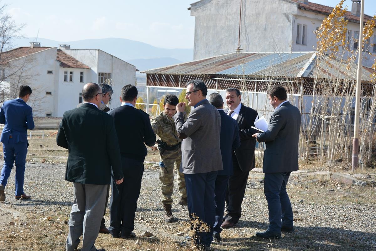 Kelkit Organik Tarım Uygulama ve Araştırma Merkezinde inceleme 11