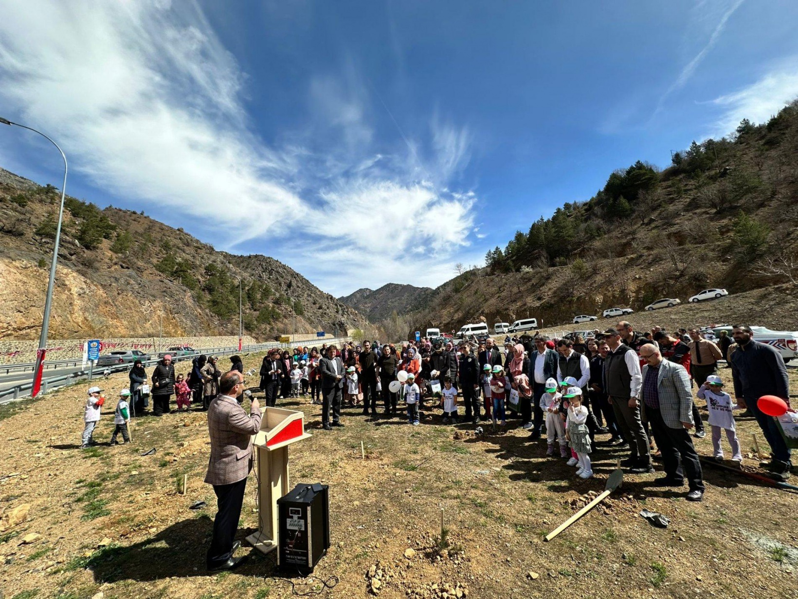 Torul’da “Minik ellerden gelecek ormanı” oluşturuldu 5