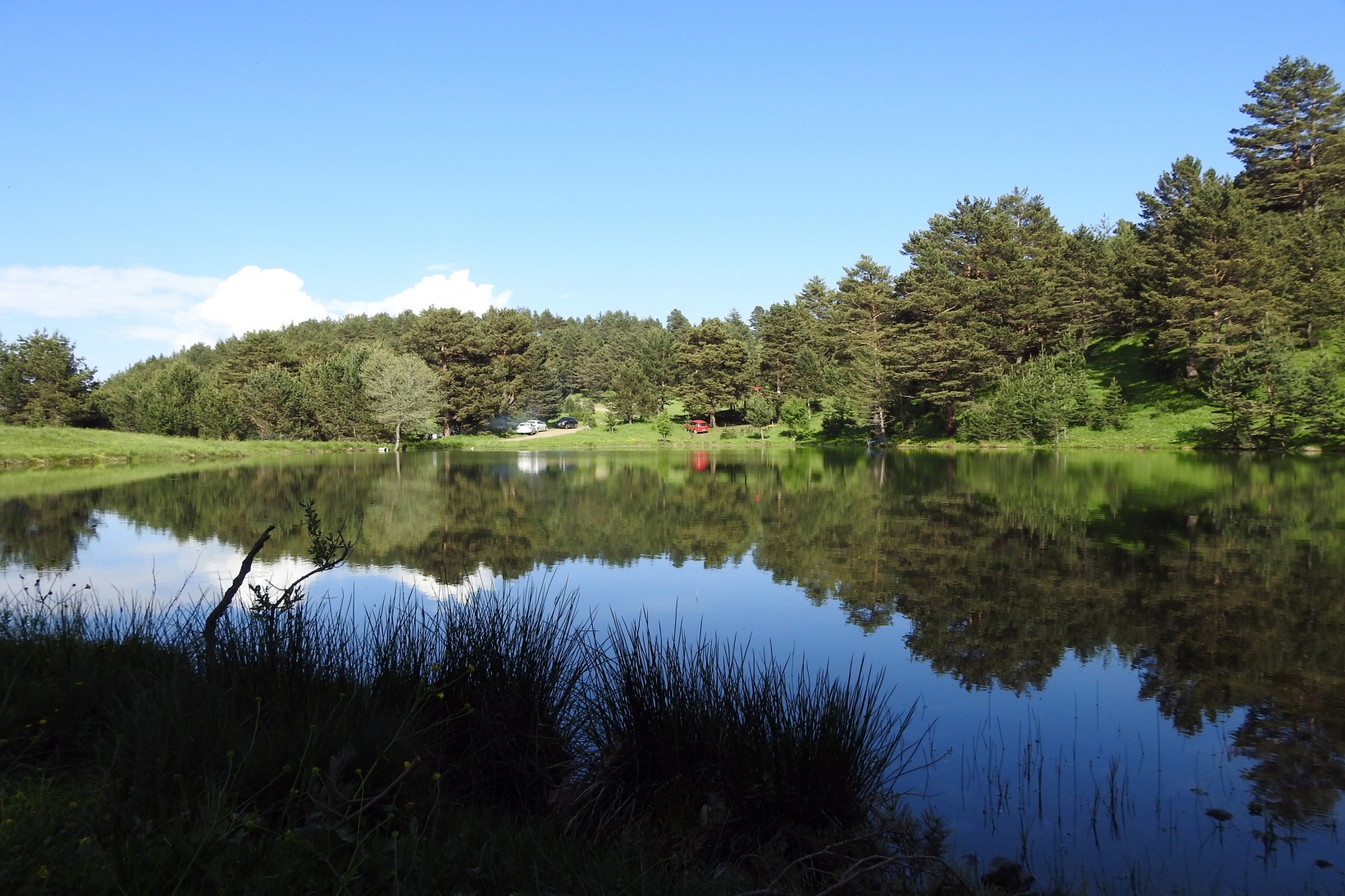 Gümüşhaneli doğaseverler Altınpınar Gölünde kamp kurdu 8