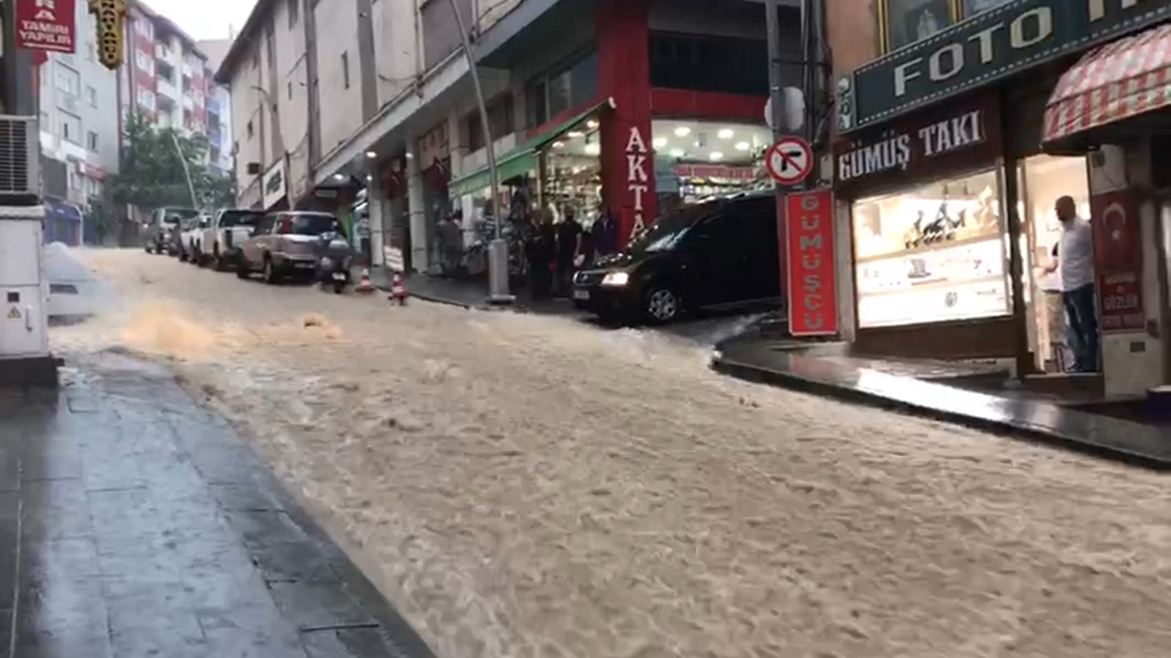 Gümüşhane bir kez daha sele teslim oldu 2