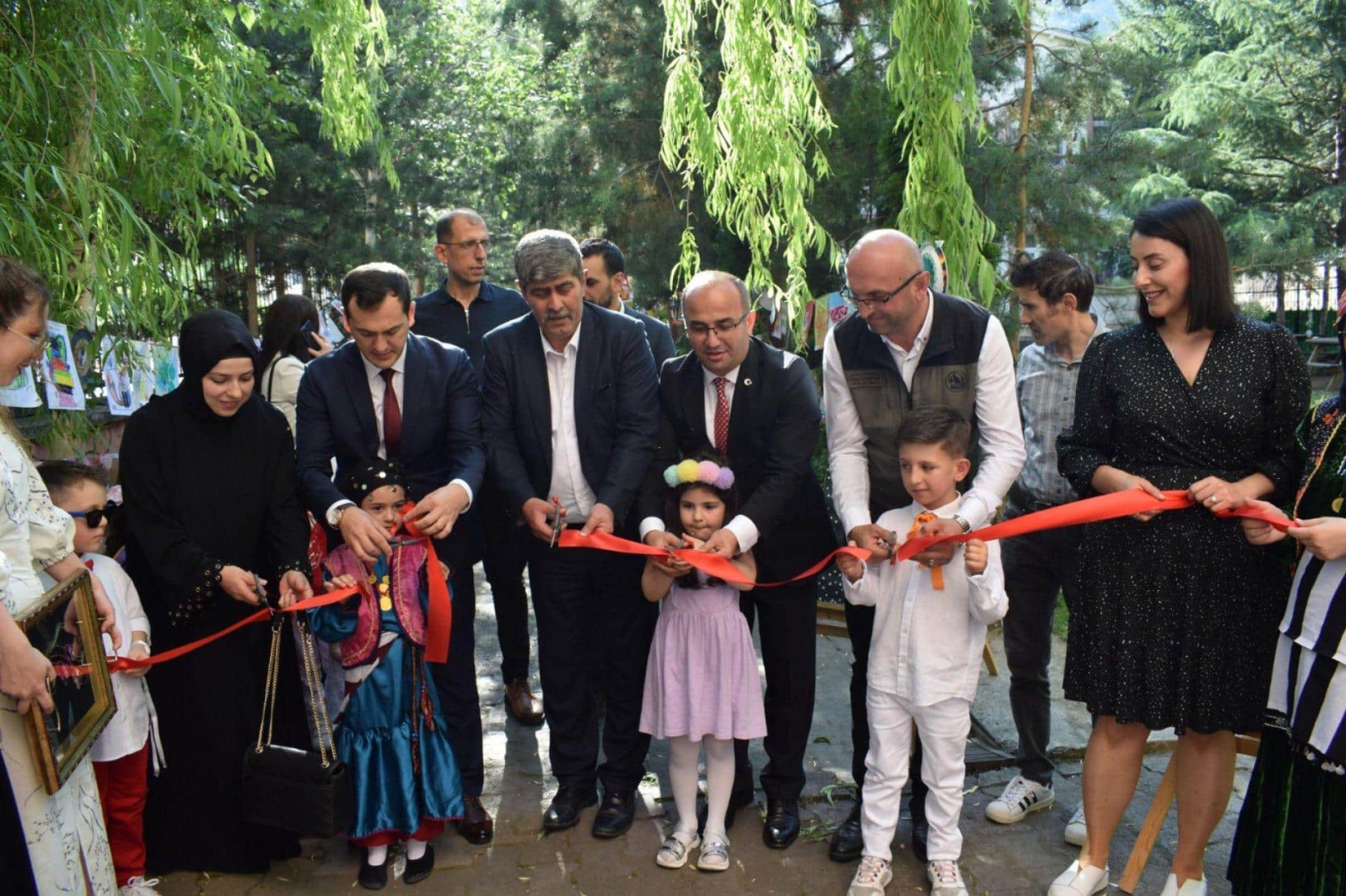 Minik öğrencilerden kocaman yıl sonu okul öncesi şenliği 15