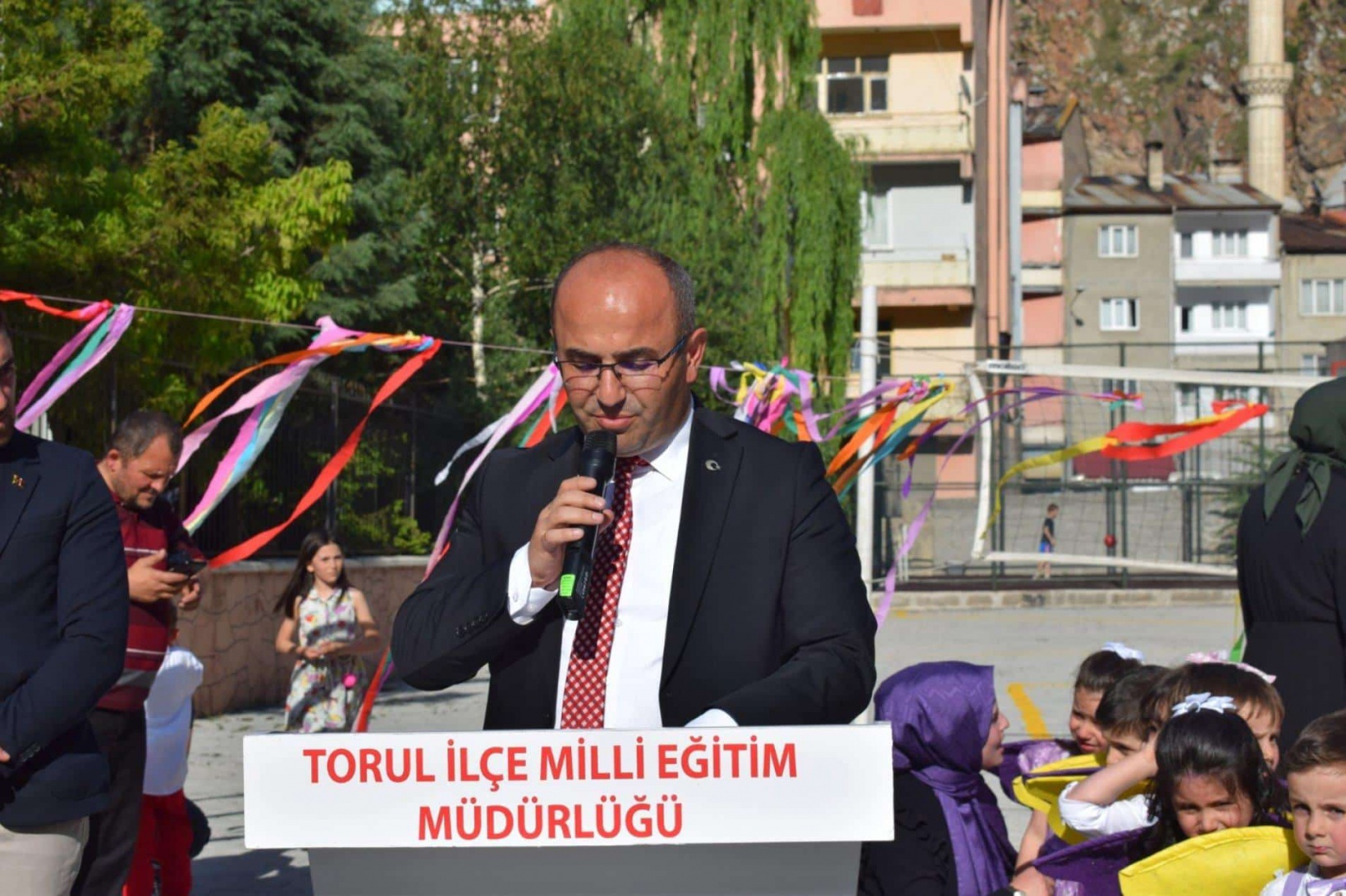 Minik öğrencilerden kocaman yıl sonu okul öncesi şenliği 5