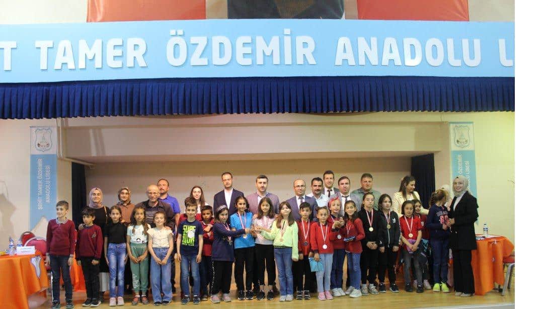 Torul’da şiir tadında mezuniyet programı 3