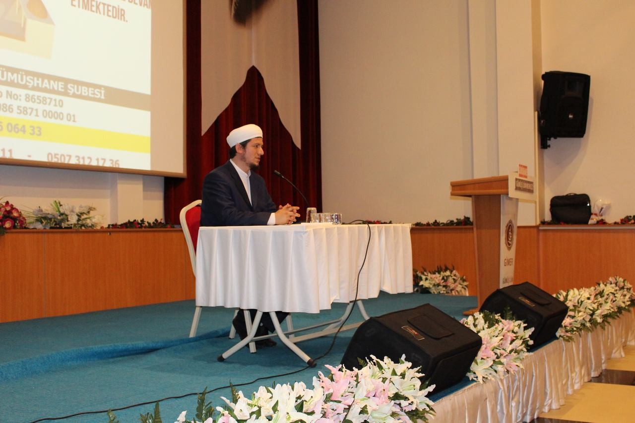 ‘Sünnetin Hayatımızdaki Yeri’ Konulu Konferans Büyük İlgi Gördü 9