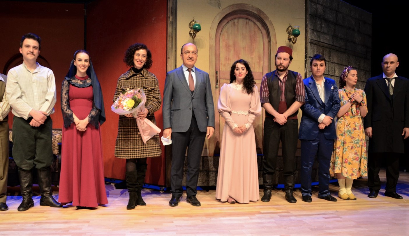 “Kuyucaklı Yusuf” büyük beğeni topladı 1