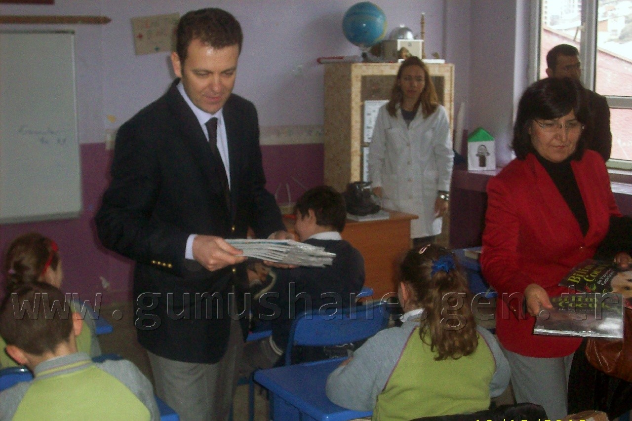 Öğrencilere TÜBİTAK ve TSE Dergileri Dağıtıldı 1