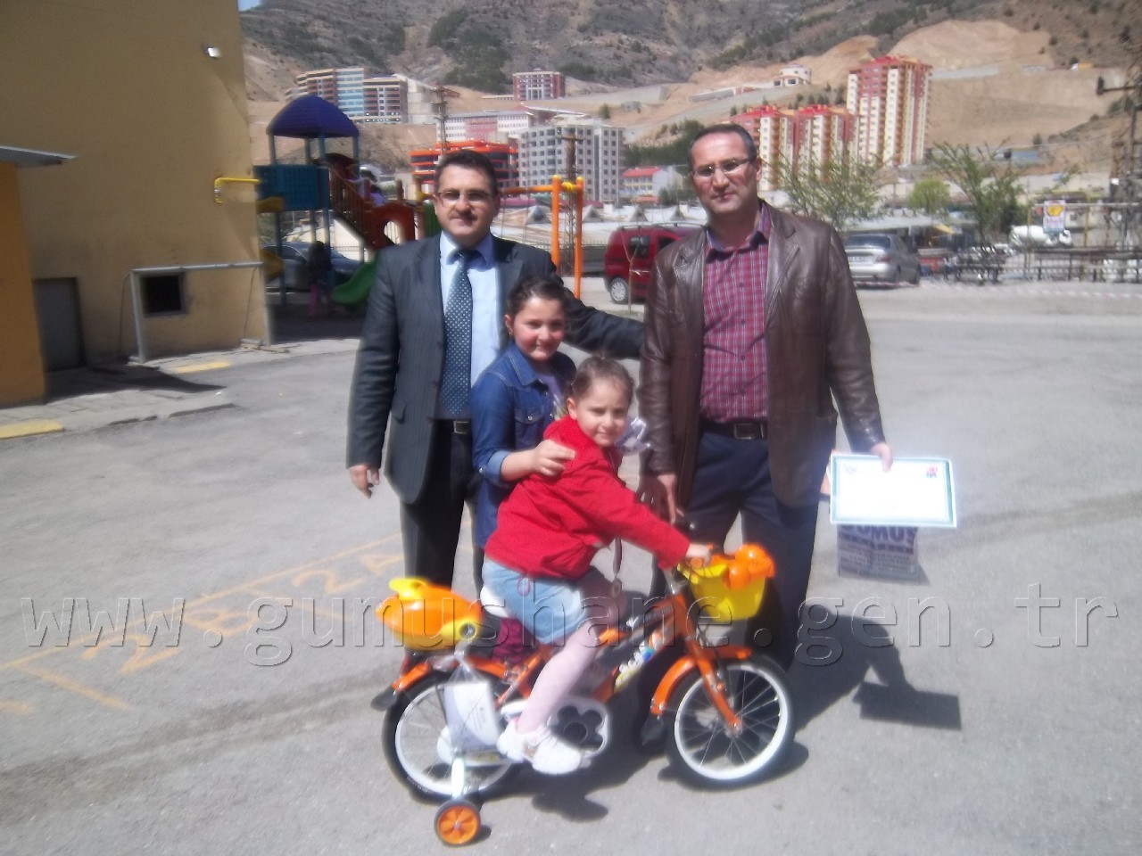 Minik Eller Resim Yarışması Sonuçlandı 12