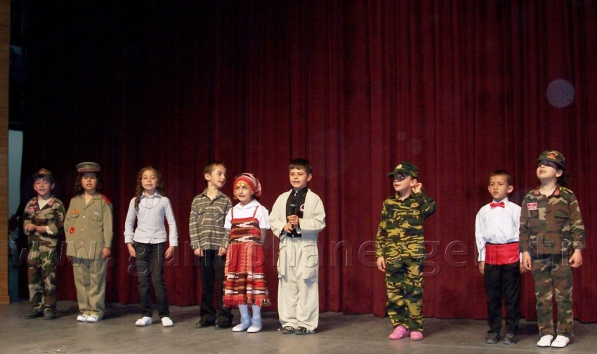 Minik Öğrencilerinden Dev Gösteri 3