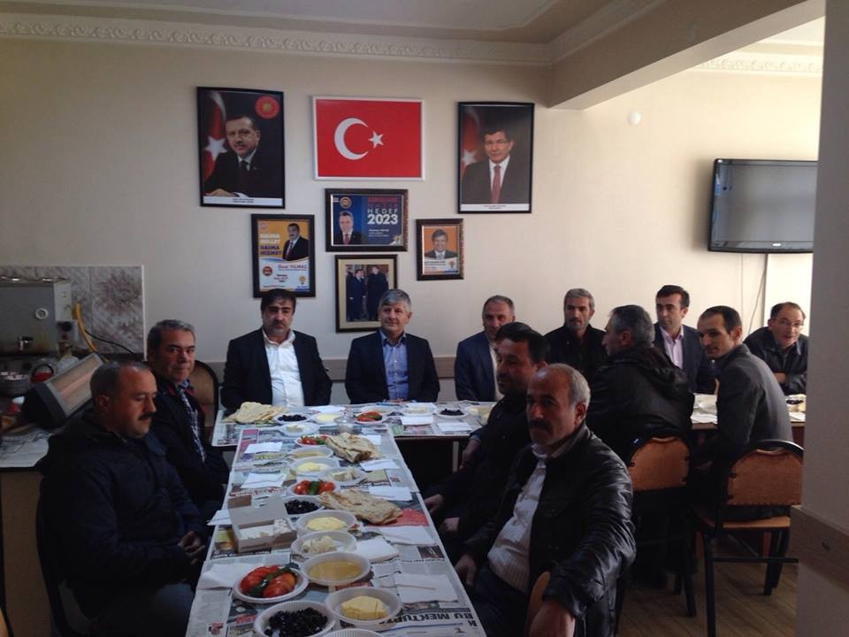 Milletvekili Aydın Kelkit ilçe teşkilatıyla bir araya geldi 2