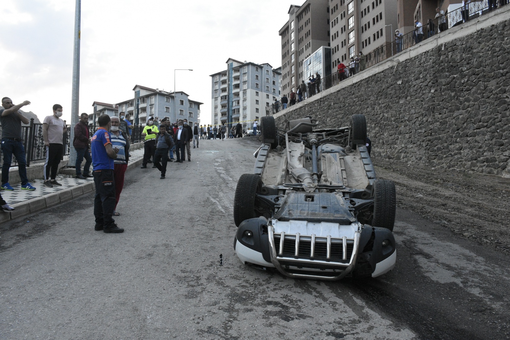 El frenini çekmeyi unutunca... 11