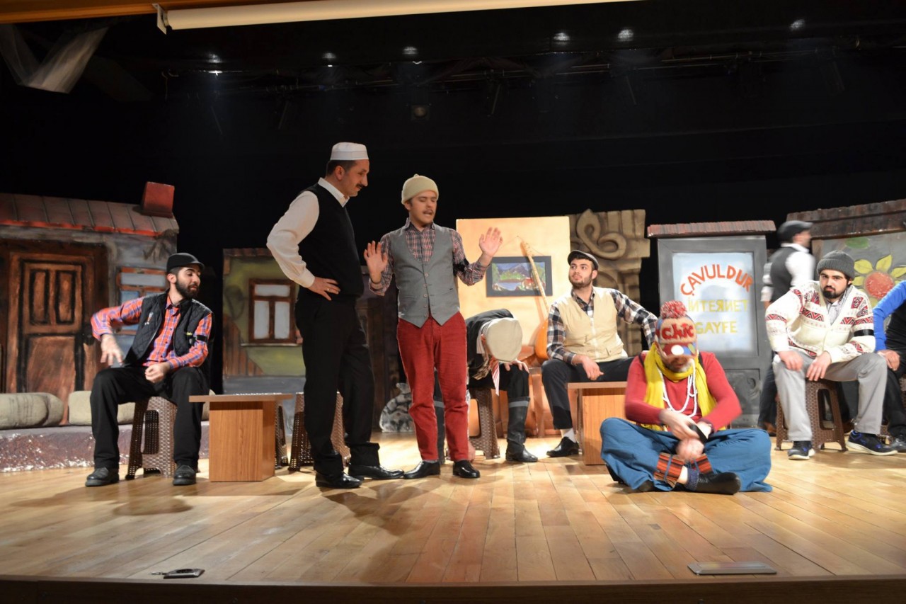 Gümüşhaneliler Tiyatroda Buluştu 1