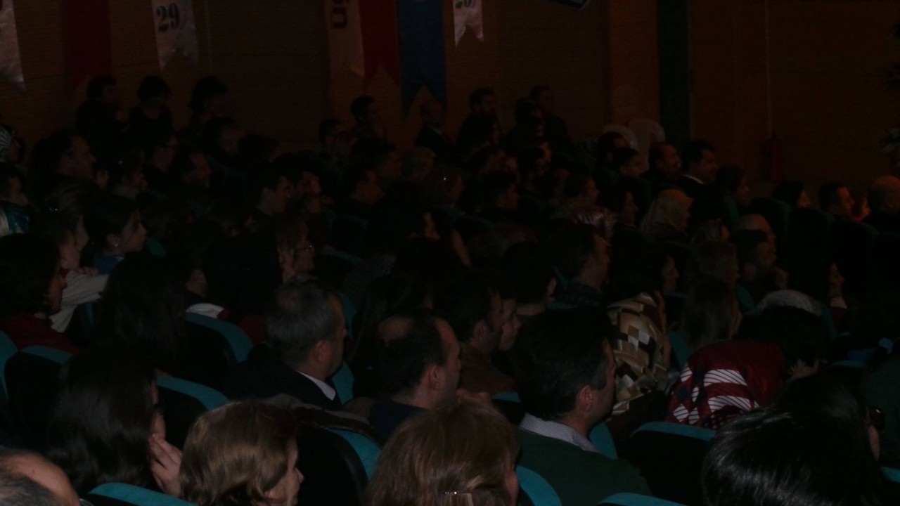 Gümüşhaneliler Tiyatroda Buluştu 2