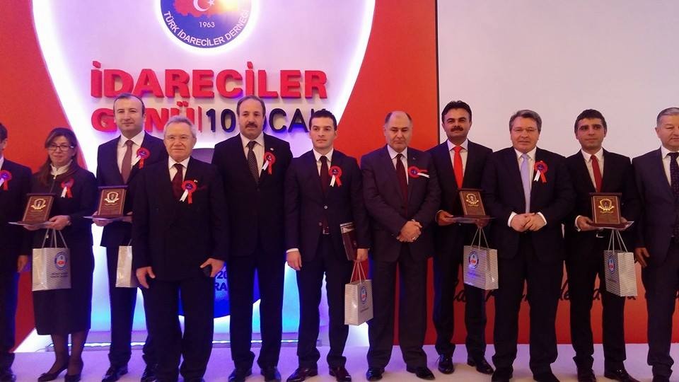 Turan ve Gazel ödüllerini aldı 3