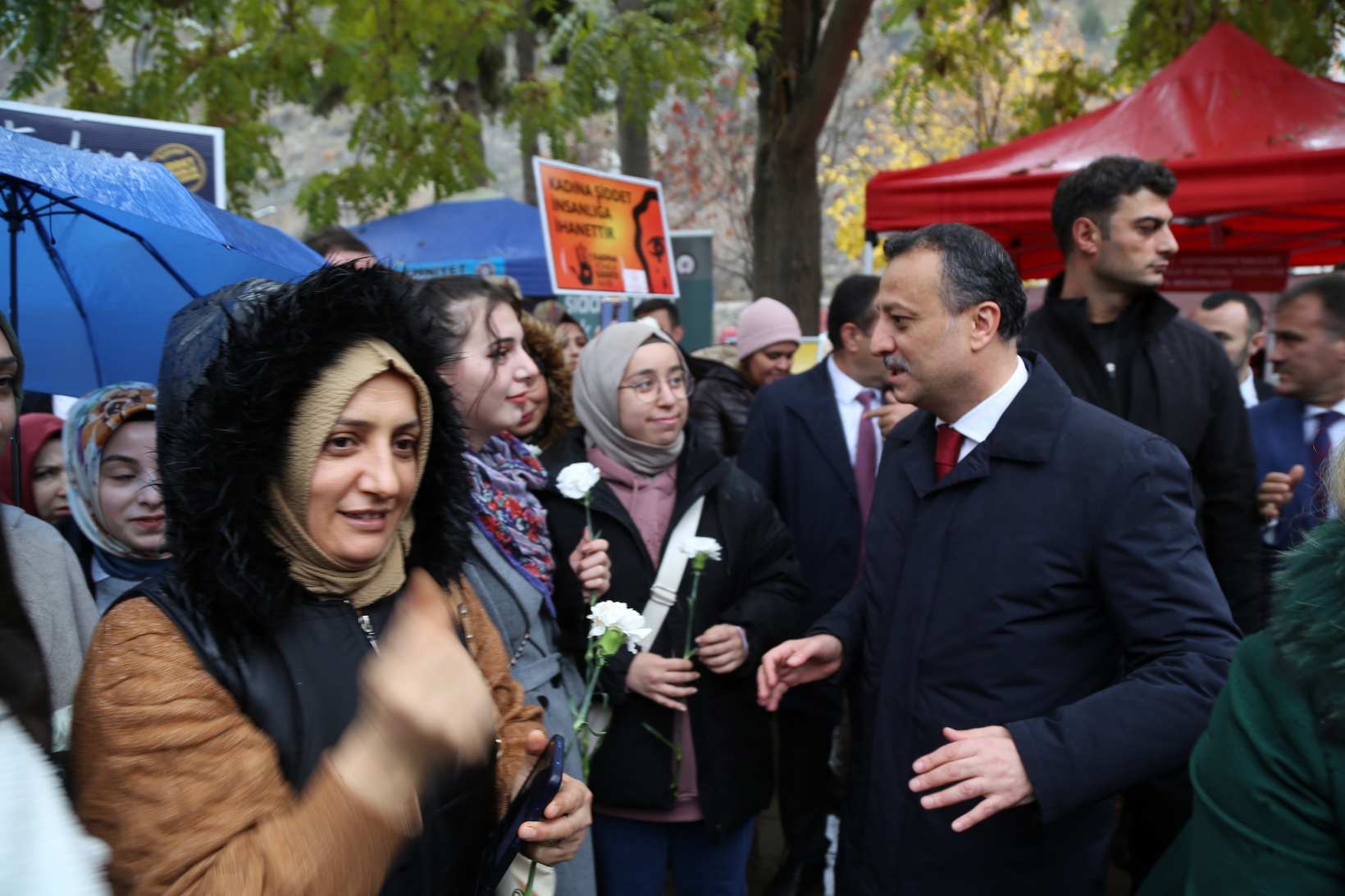 Gümüşhane’de Kadına Yönelik Şiddete Karşı Uluslararası Mücadele Günü yürüyüşü 10