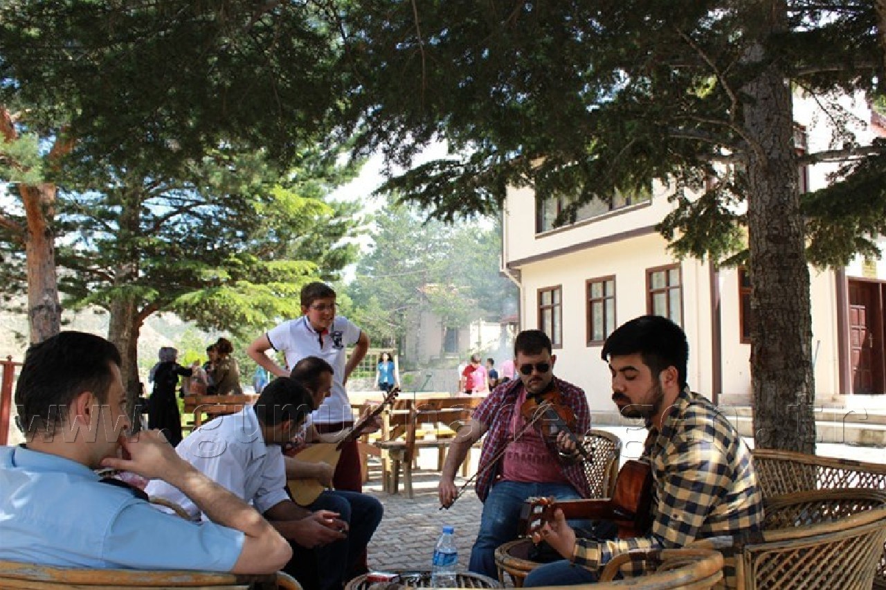 Gençlik Merkezi Üyeleri Piknikle Stres Attı 7