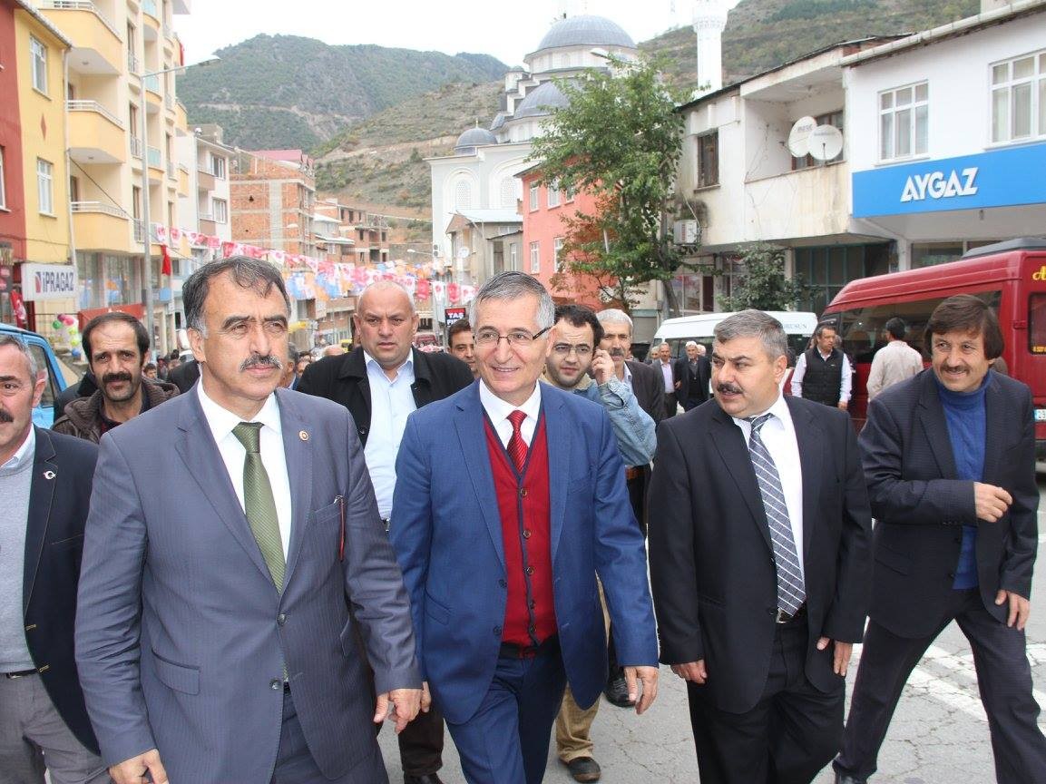 MHP heyeti Kürtün'de 1